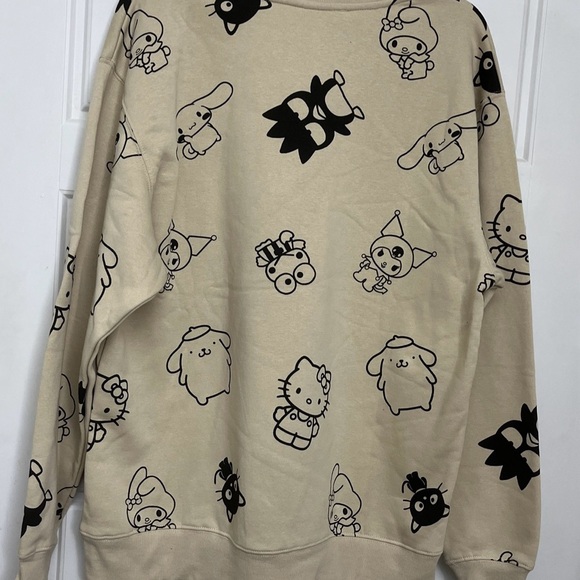 Sanrio Hello Kitty And Friends Tan Neutral Sweatshirt Sweater Sz XL NEW - Picture 2 of 4